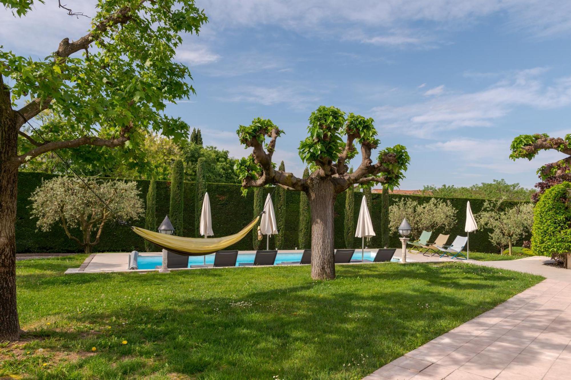 Villa Carini With 3000 Mq Garden & Heated Pool Castelnuovo del Garda Esterno foto